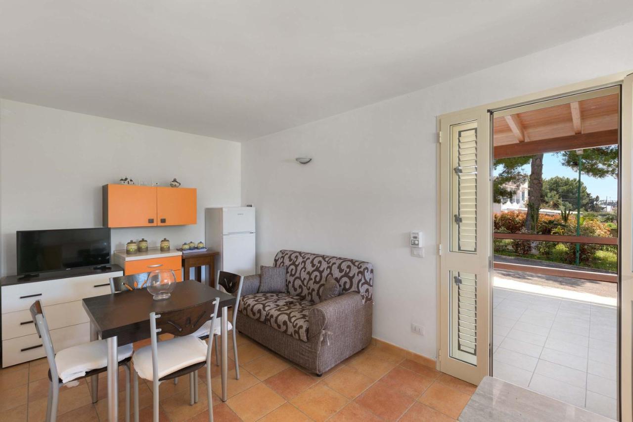 Residence Garden Sea Porto Cesareo Exterior foto